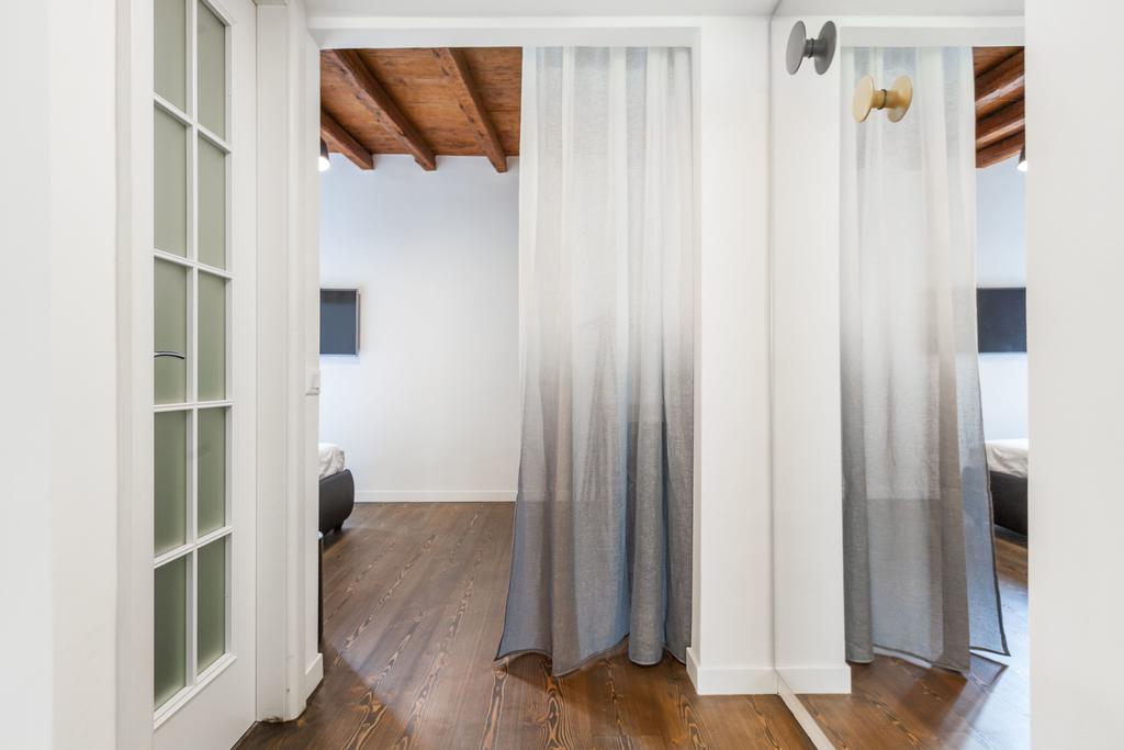 Milano Suite - Downtown Екстер'єр фото